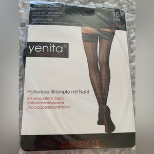 Yenita Black Thigh-High Stockings